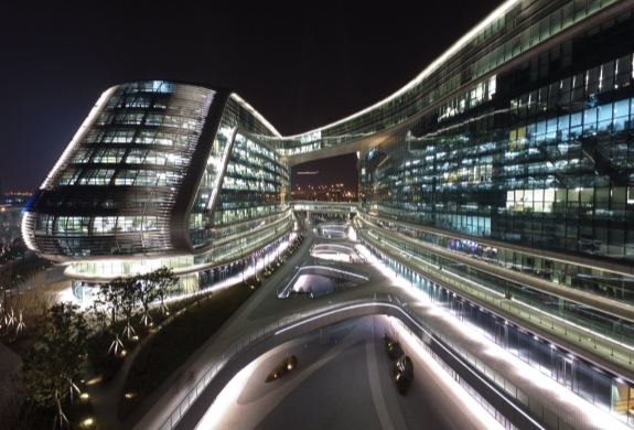 扎哈.哈迪德流动艺术之美——上海凌空SOHO/携程古怪猴子试玩官网入口换热机组案例