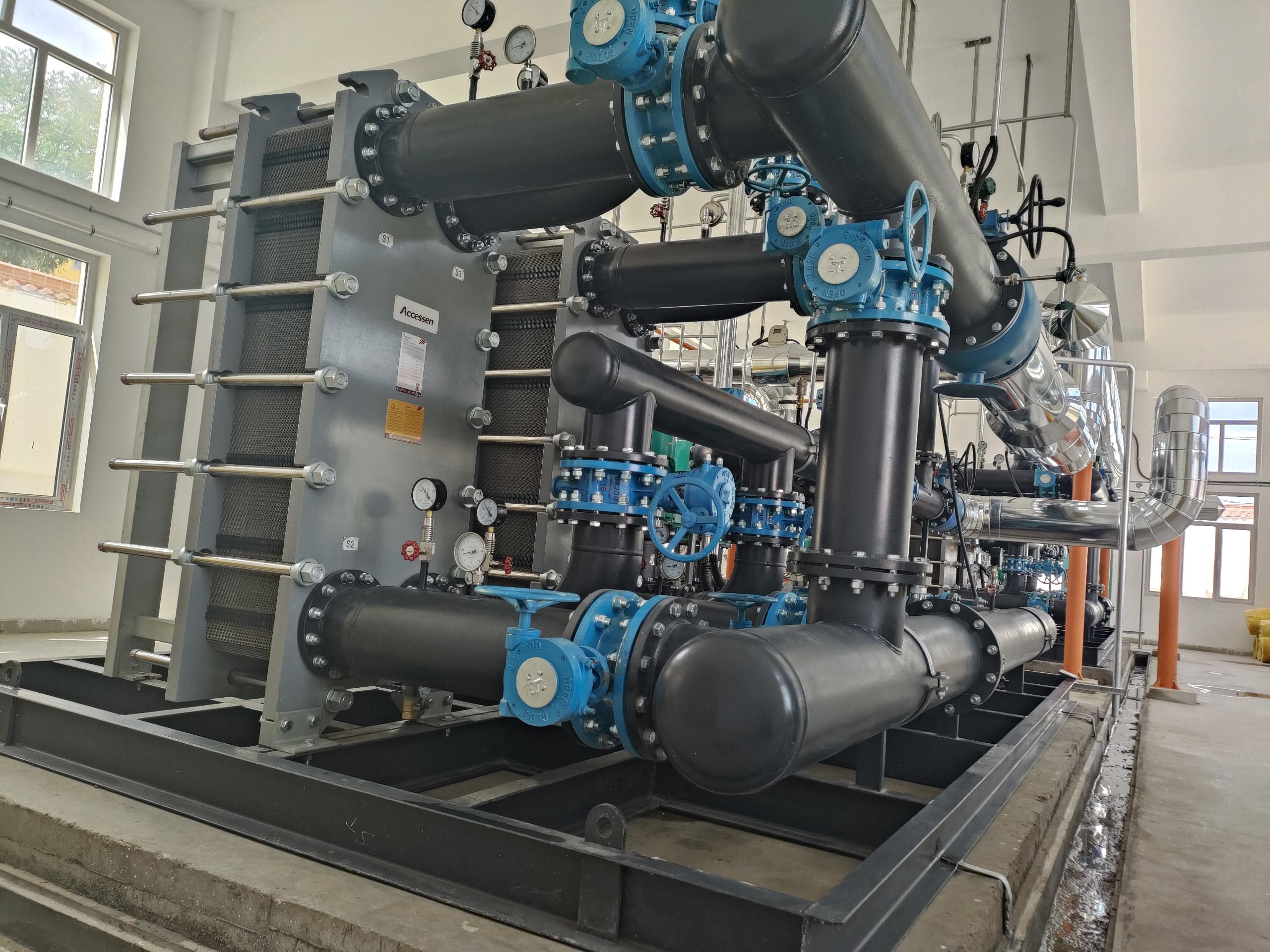 F . 山东温泉路学校-2