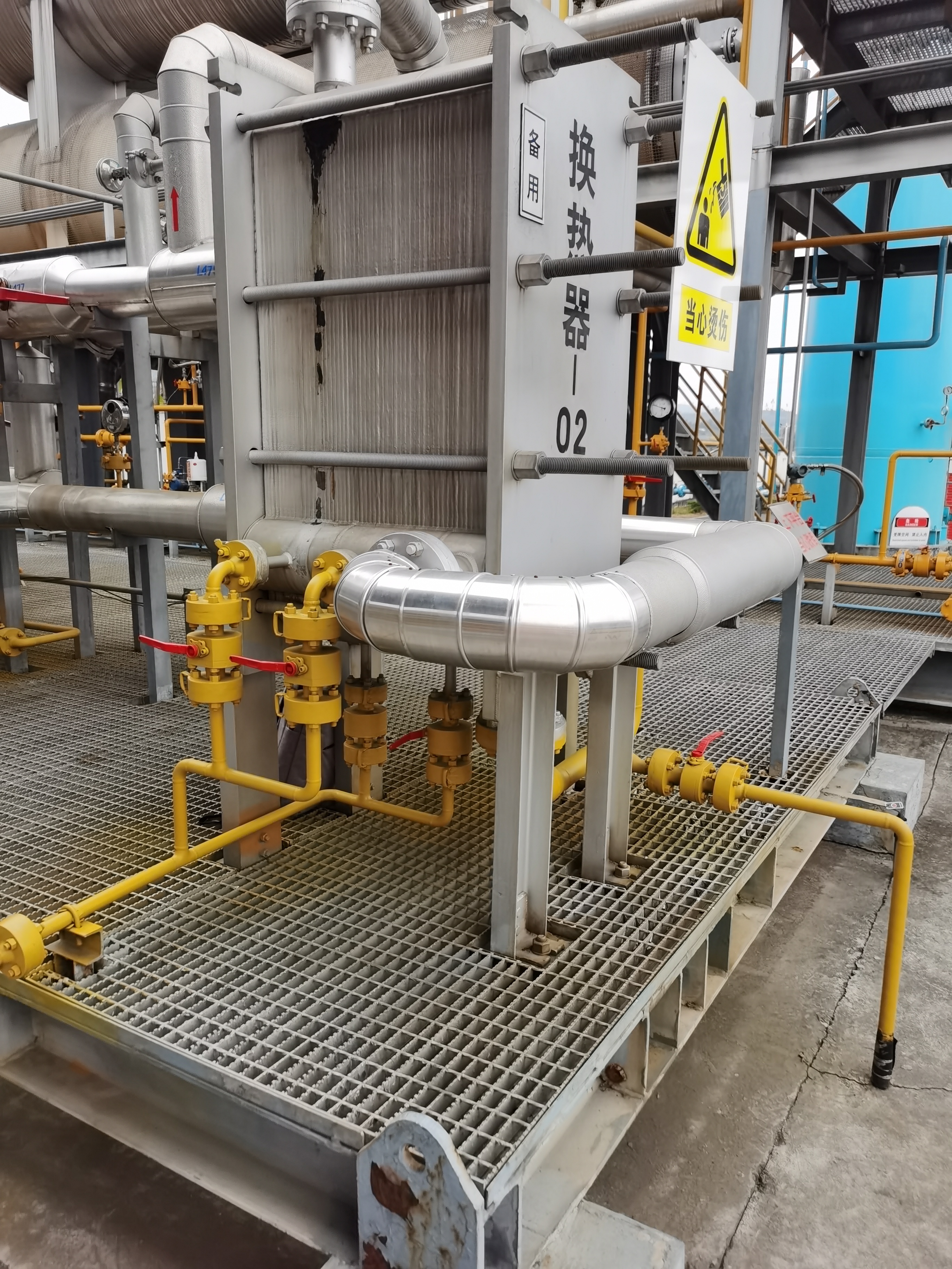 Q . 北京迪威尔石油-1