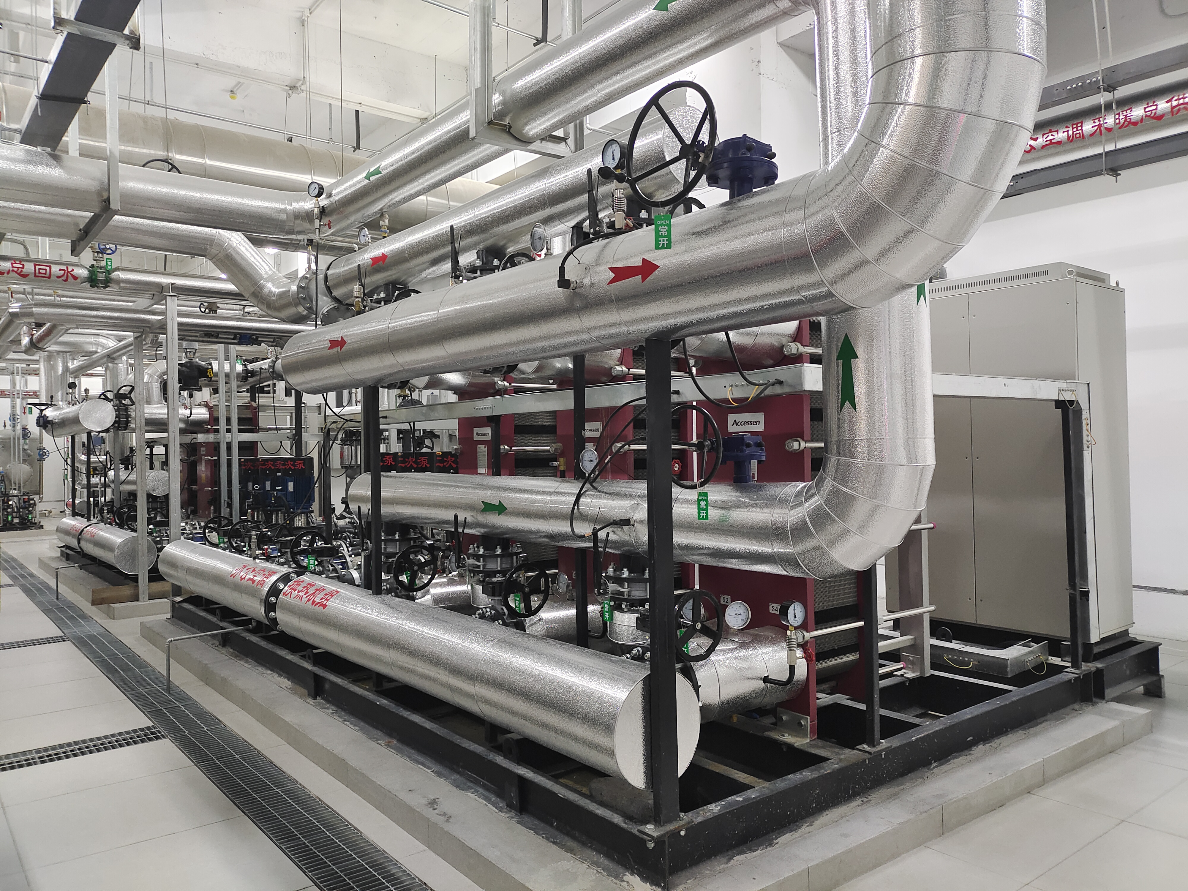 C . 山西万马投资集团